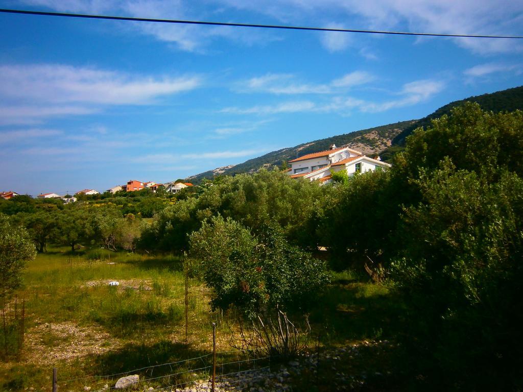 Zobic Family Apartments Rab Town Esterno foto